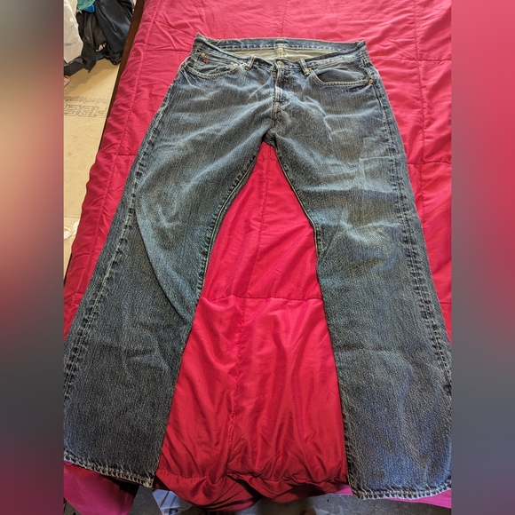 Jeans - Picture 1 of 3